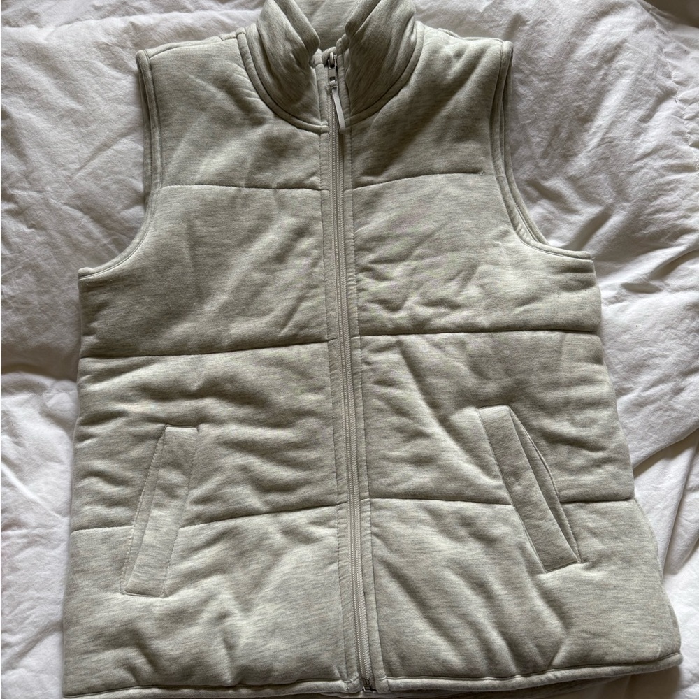 Thread & Supply Gray Quilted Puffer Vest